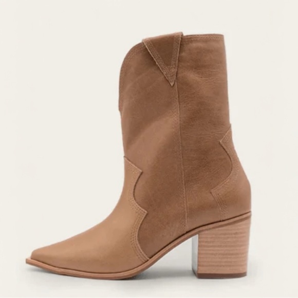 NEW KAANAS Petra Leather Western Bootie Nutmeg Size 11 - Picture 3 of 3